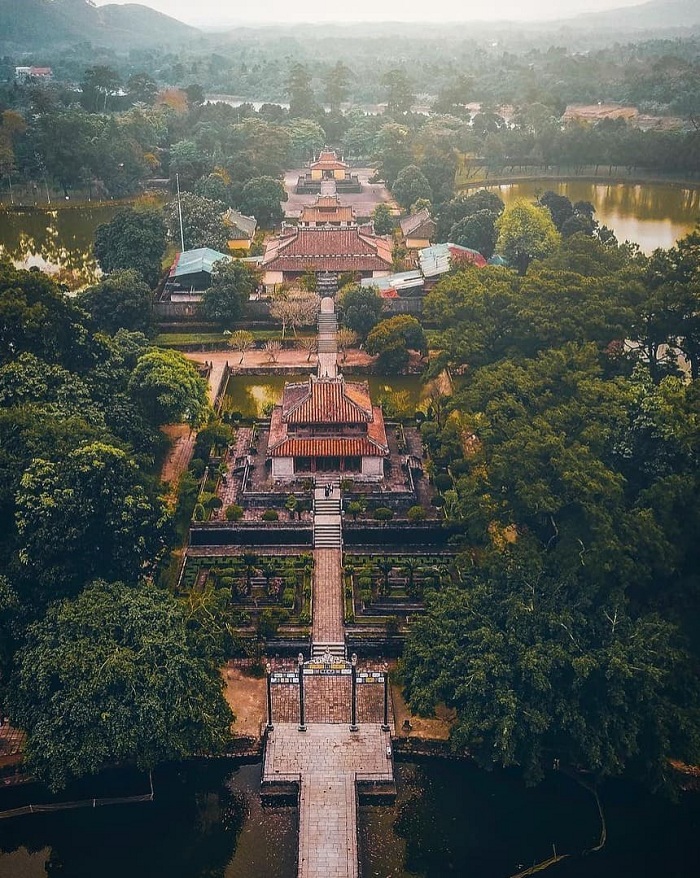 Mausoleo de Minh Mang, un majestuoso templo con la belleza de la época de Hue